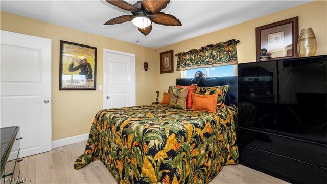 228 NW 12th LN, Cape Coral, FL 33993