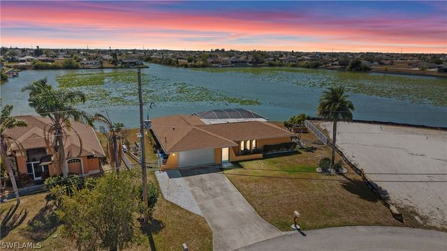 228 NW 12th LN, Cape Coral, FL 33993