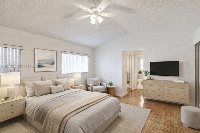 10190 SW 138th Ct, Miami, FL 33186