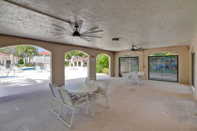 10190 SW 138th Ct, Miami, FL 33186