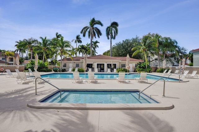 10190 SW 138th Ct, Miami, FL 33186