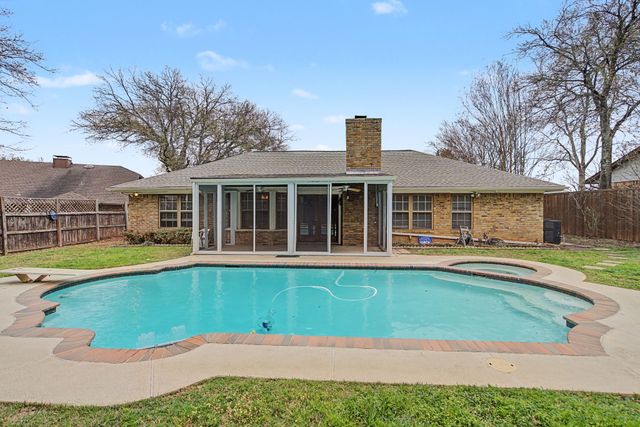 1213 Olmos Creek Place, Denton, TX 76205