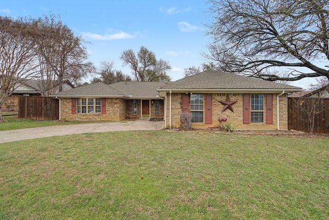 1213 Olmos Creek Place, Denton, TX 76205