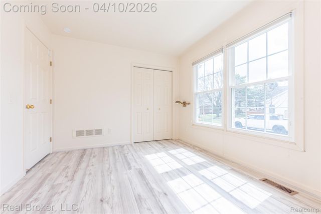 39836 Eagle Trace Drive, Northville Township, MI 48168