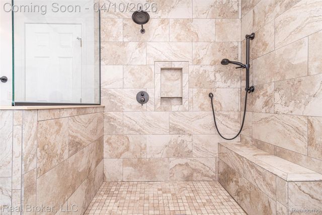 39836 Eagle Trace Drive, Northville Township, MI 48168