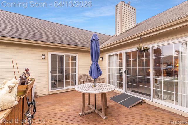 39836 Eagle Trace Drive, Northville Township, MI 48168