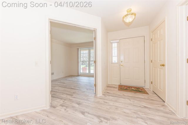 39836 Eagle Trace Drive, Northville Township, MI 48168