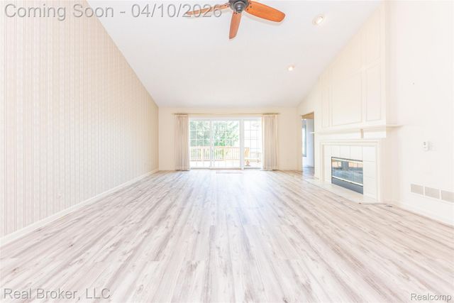 39836 Eagle Trace Drive, Northville Township, MI 48168