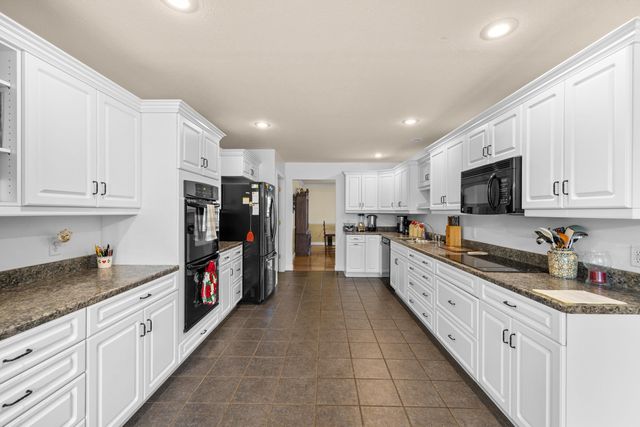 2143 MILL CREEK RD, Luray, VA 22835