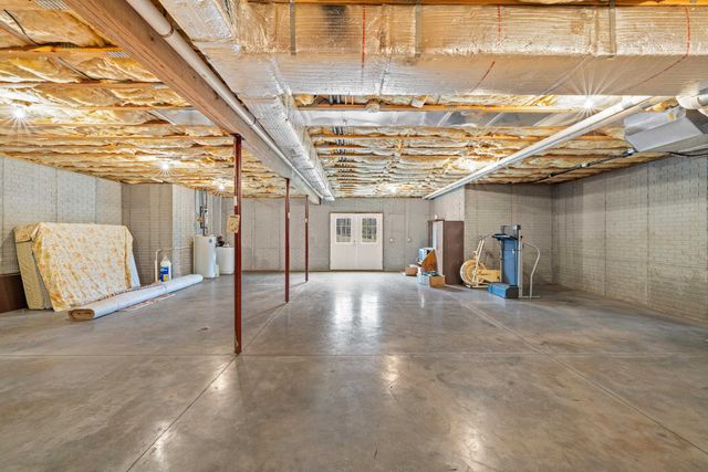 2143 MILL CREEK RD, Luray, VA 22835