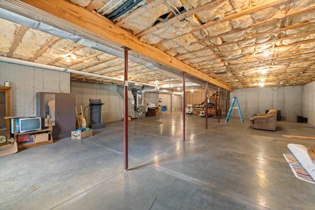 2143 MILL CREEK RD, Luray, VA 22835