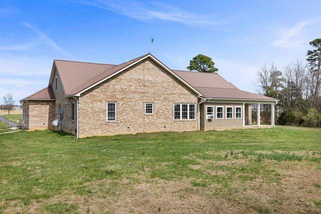 2143 MILL CREEK RD, Luray, VA 22835