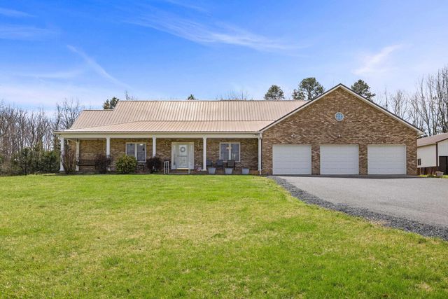 2143 MILL CREEK RD, Luray, VA 22835
