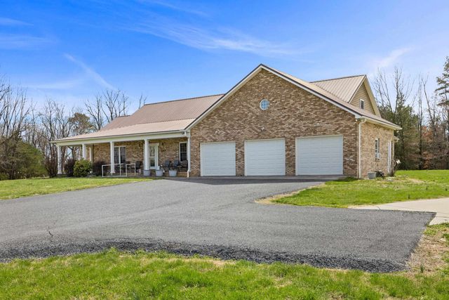 2143 MILL CREEK RD, Luray, VA 22835