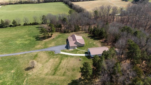 2143 MILL CREEK RD, Luray, VA 22835