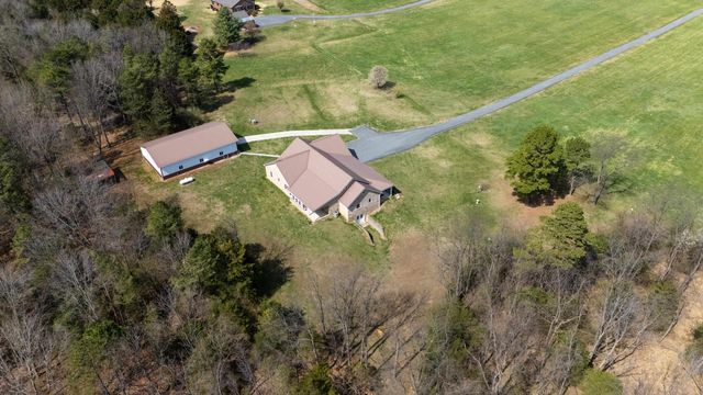 2143 MILL CREEK RD, Luray, VA 22835