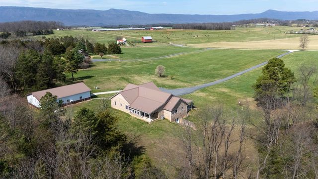 2143 MILL CREEK RD, Luray, VA 22835