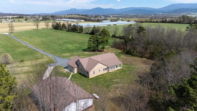 2143 MILL CREEK RD, Luray, VA 22835