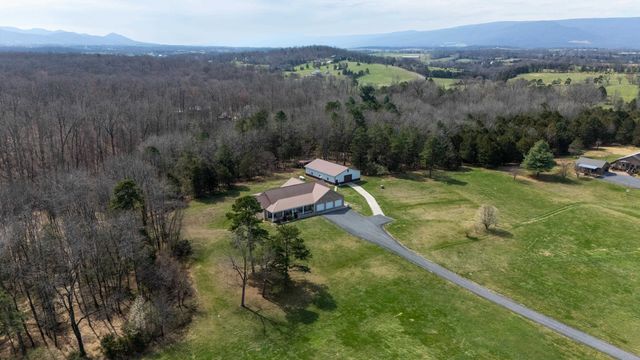 2143 MILL CREEK RD, Luray, VA 22835