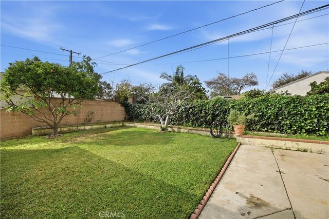 653 N Raywood, Montebello, CA 90640