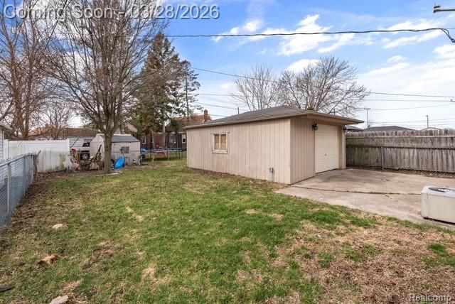 1461 Champaign Road, Lincoln Park, MI 48146