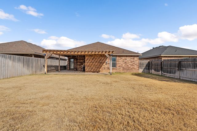 7029 34th Place, Lubbock, TX 79407