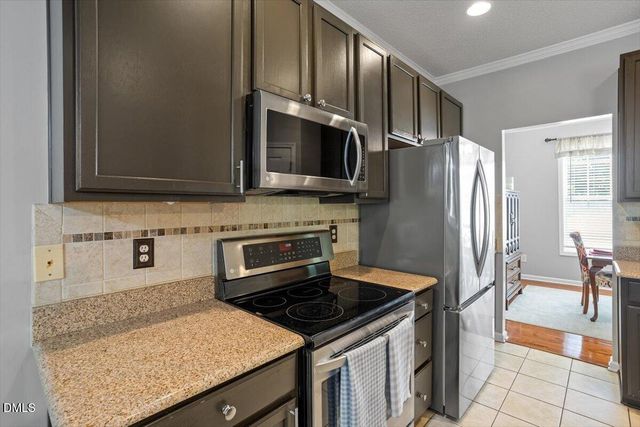 116 Texanna Way, Holly Springs, NC 27540