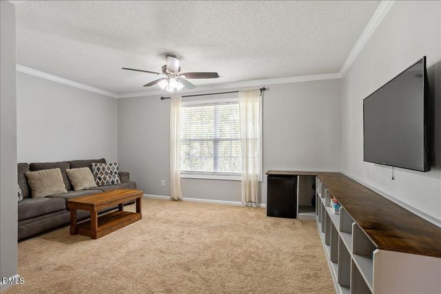 116 Texanna Way, Holly Springs, NC 27540