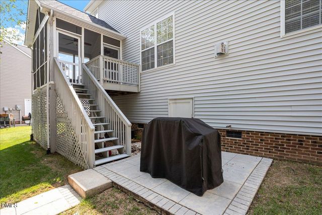 116 Texanna Way, Holly Springs, NC 27540