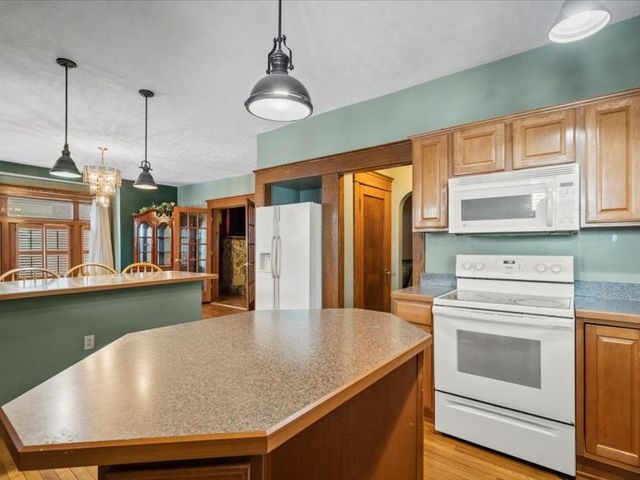 2304 Highland Ave, New Castle, PA 16105