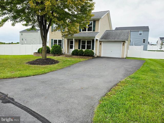 421 LONGVIEW AVE, Winchester, VA 22601