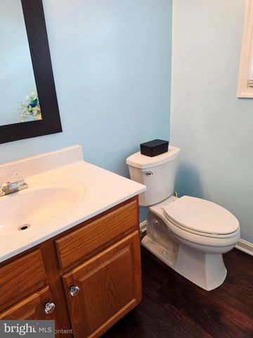 421 LONGVIEW AVE, Winchester, VA 22601