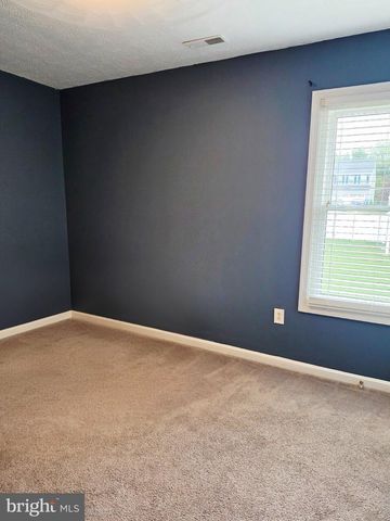 421 LONGVIEW AVE, Winchester, VA 22601