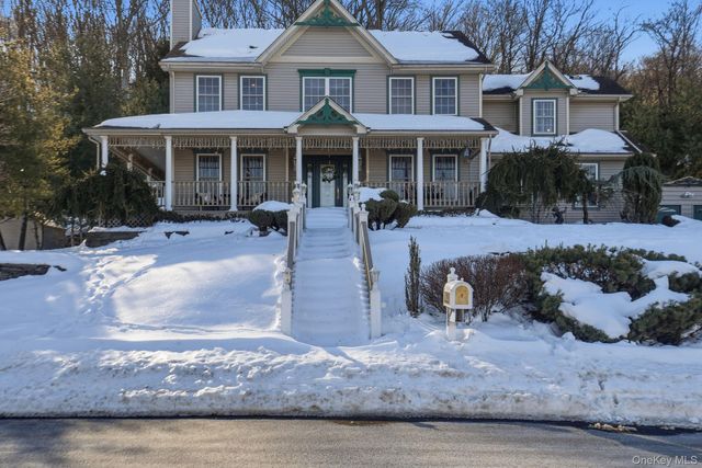 9 Oldfield Court, Garnerville, NY 10923