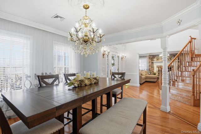 9 Oldfield Court, Garnerville, NY 10923