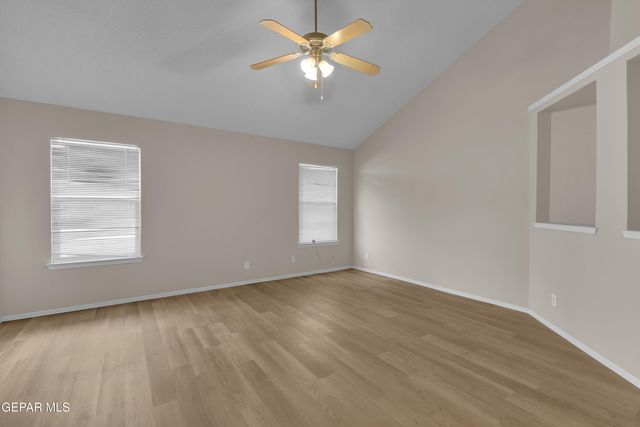 6120 PALMDALE Street, El Paso, TX 79932