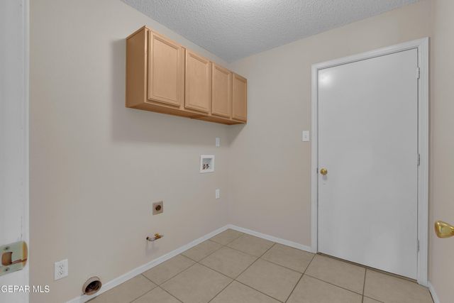 6120 PALMDALE Street, El Paso, TX 79932