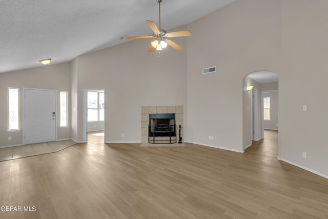 6120 PALMDALE Street, El Paso, TX 79932