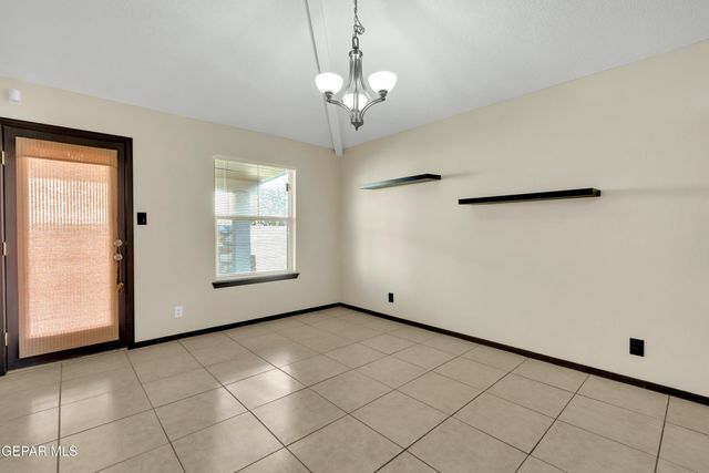 6120 PALMDALE Street, El Paso, TX 79932