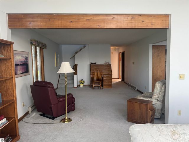 1017 Channel Drive, Lake Isabella, MI 48893