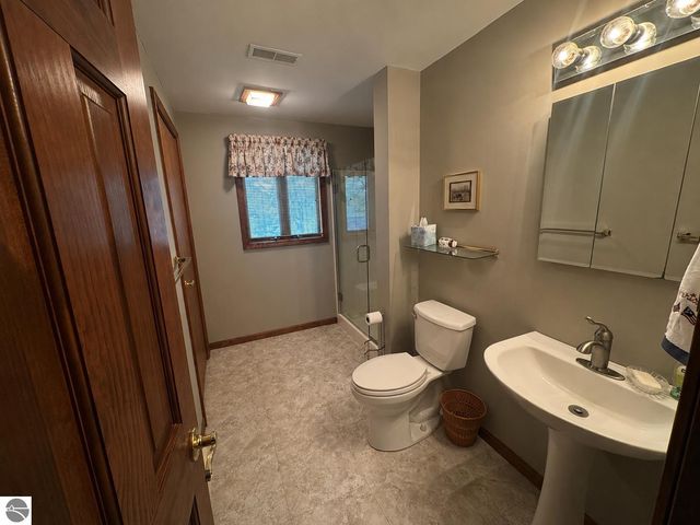 1017 Channel Drive, Lake Isabella, MI 48893