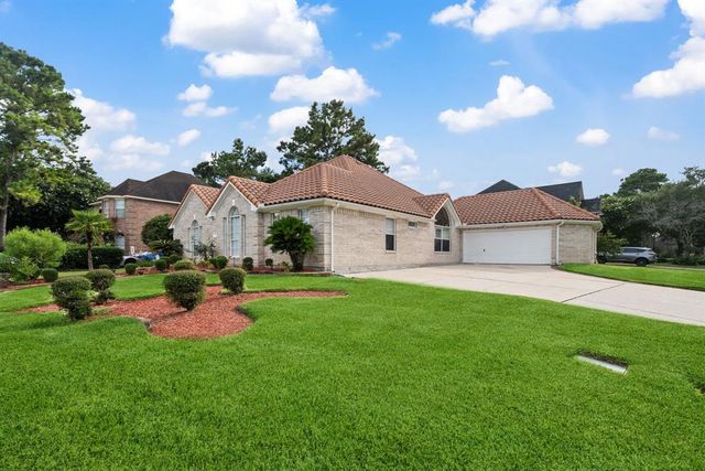 18415 Deer Crossing Drive, Humble, TX 77346