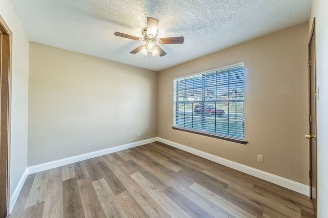 1913 Teton Trail, Lewisville, TX 75077