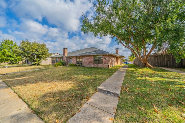 1913 Teton Trail, Lewisville, TX 75077