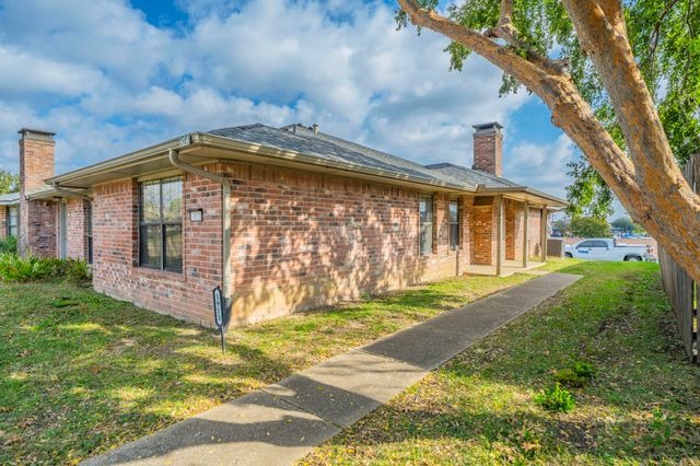 1913 Teton Trail, Lewisville, TX 75077