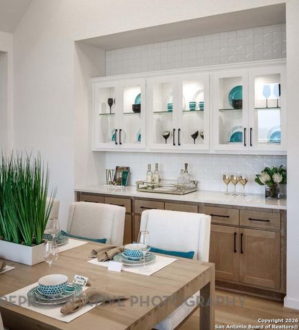 1715 Seekat Drive, New Braunfels, TX 78132