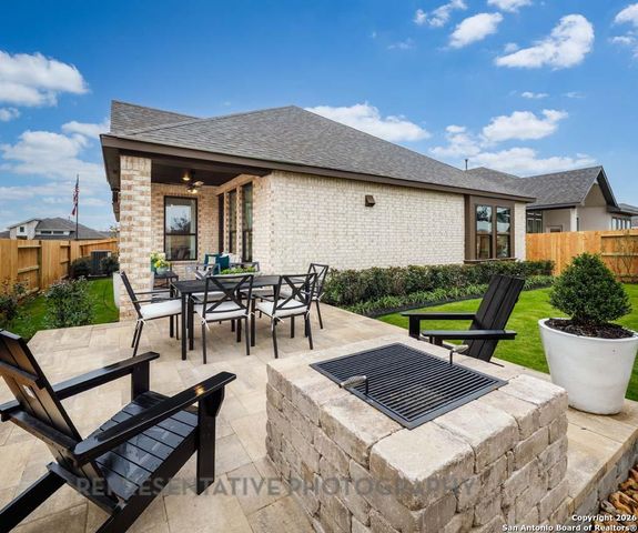 1715 Seekat Drive, New Braunfels, TX 78132