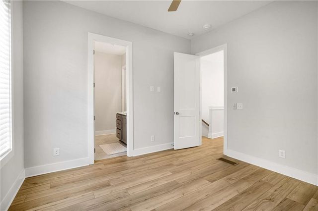 1293 Longreen Terrace NW 4, Atlanta, GA 30318