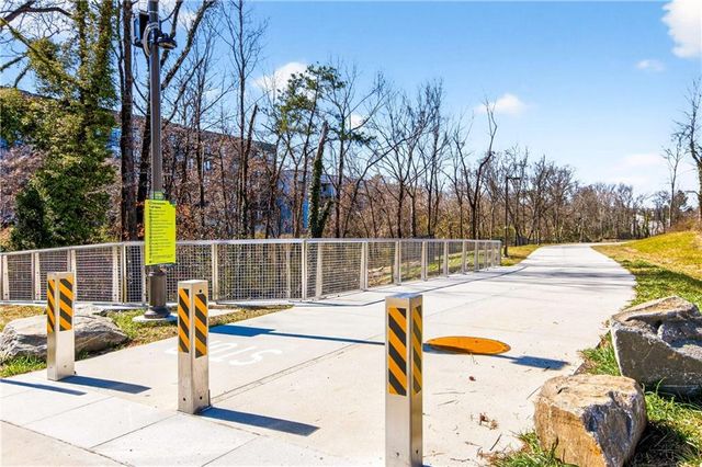 1293 Longreen Terrace NW 4, Atlanta, GA 30318