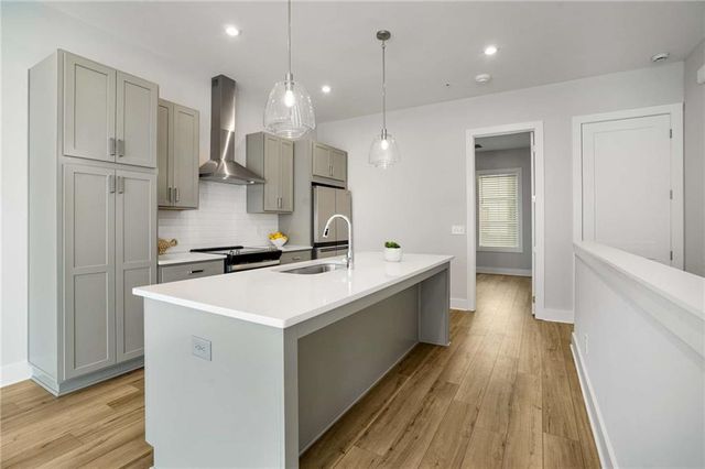 1293 Longreen Terrace NW 4, Atlanta, GA 30318